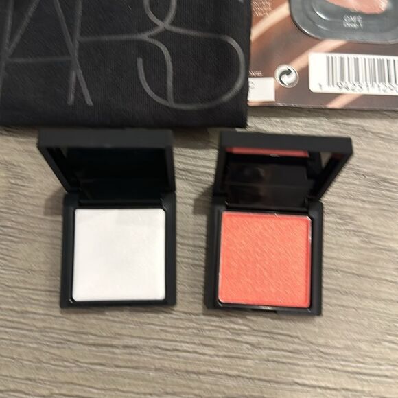 NARS bundle of goodies - Picture 4 of 6